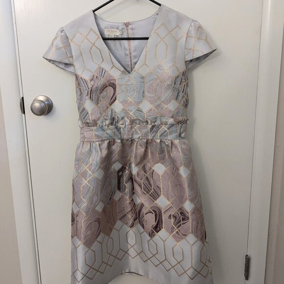 Ted Baker Dresses & Skirts - COPY - TED BAKER LONDON Ingrida Jacquard Dress Mid Rose Gold TB 4 sz